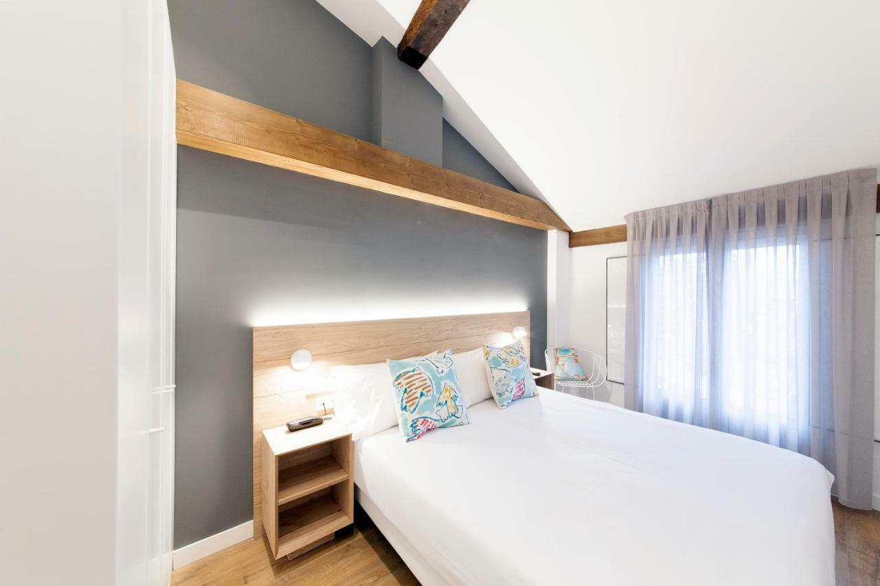 Antique Pamplona Tres Reyes Apartments Luaran gambar