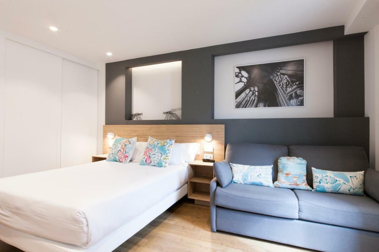 Antique Pamplona Tres Reyes Apartments Luaran gambar